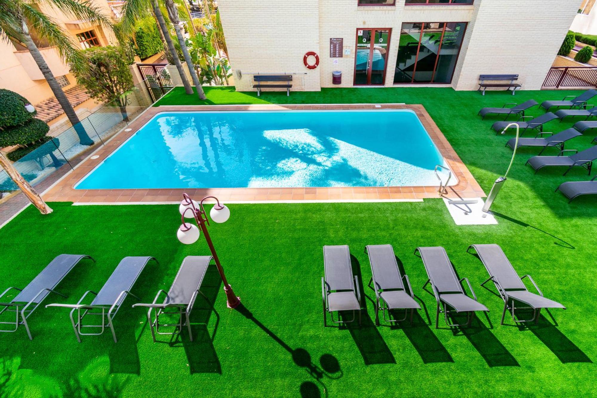 Apartamentos Albir Confort - Avenida 1 dorm El Albir Luaran gambar