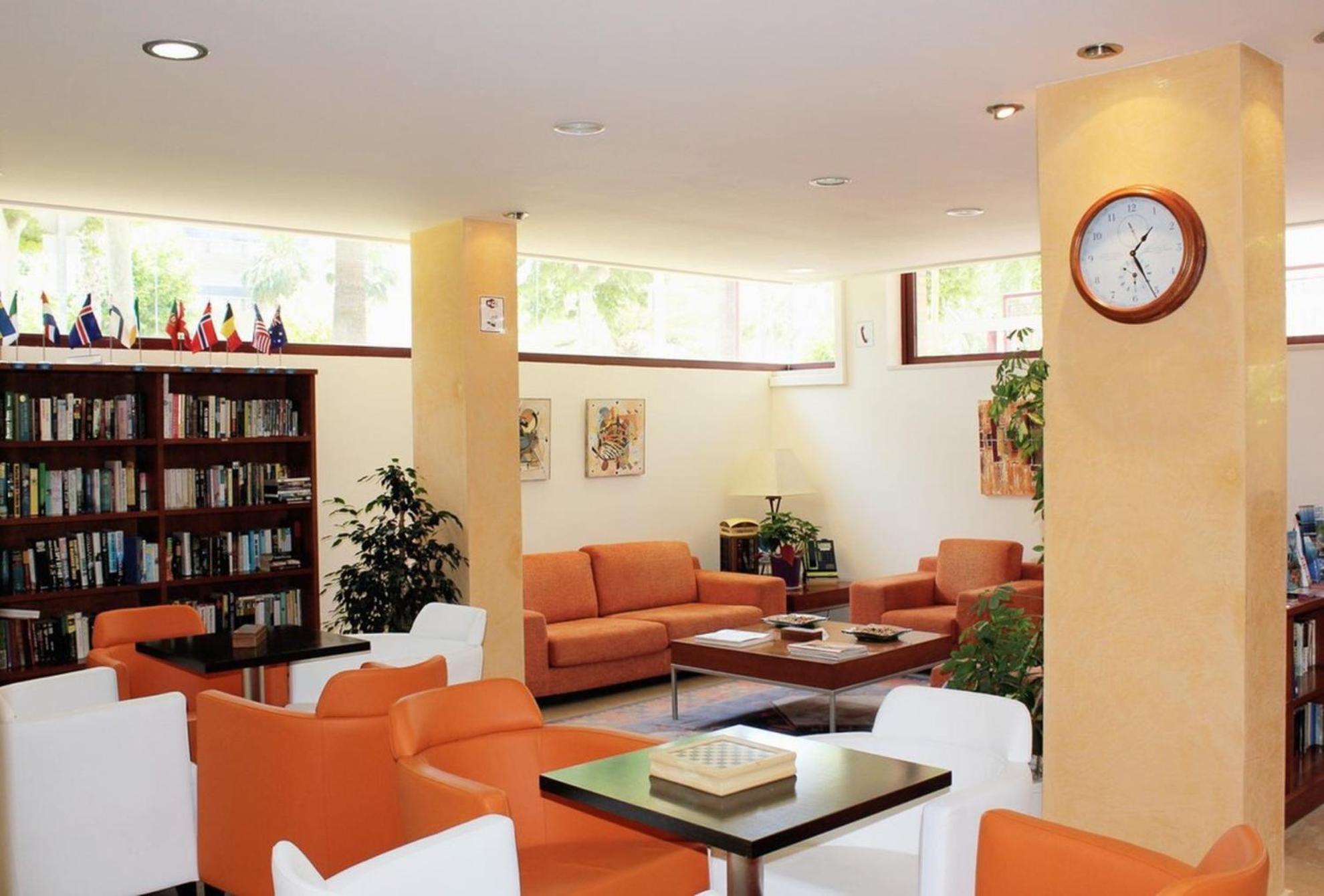 Apartamentos Albir Confort - Avenida 1 dorm El Albir Luaran gambar
